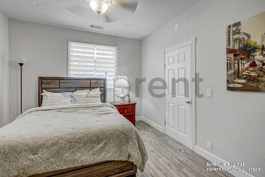 Building Photo - 785 Brush Creek Ln