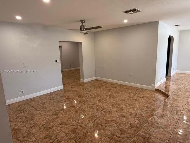 Building Photo - 4281 NW 35th Terrace