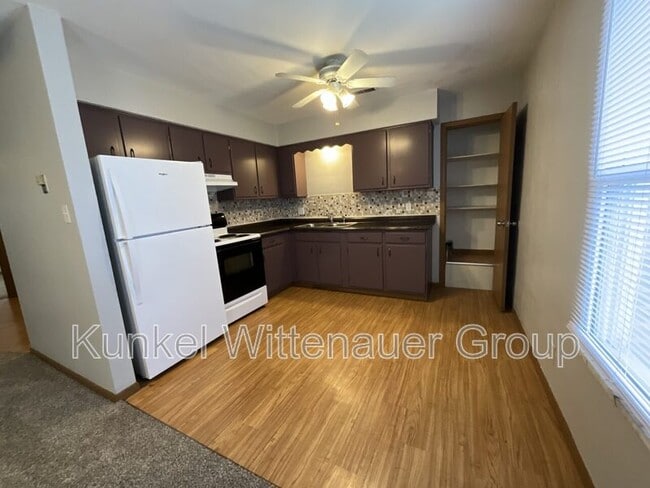 Building Photo - 1814 Jamestown Rd