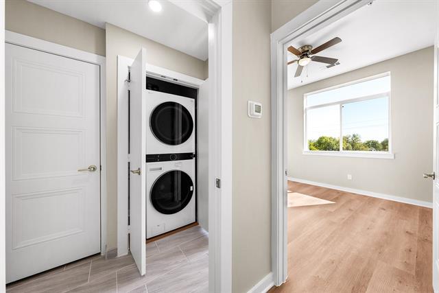 Building Photo - 3522 Main St