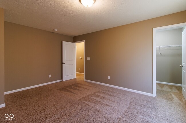 Building Photo - 6610 Aberdeen Dr