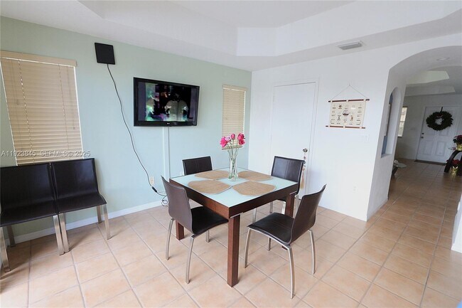 Building Photo - 15315 SW 31st Terrace