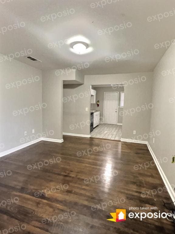 Building Photo - 1884 Center Ave