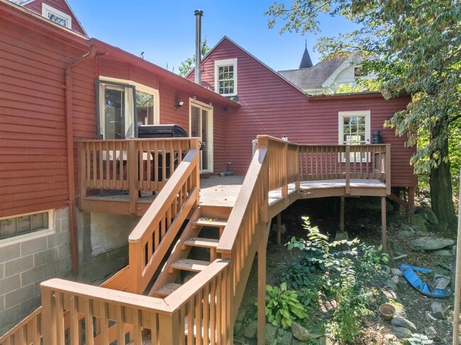 Building Photo - 468 Union Ave