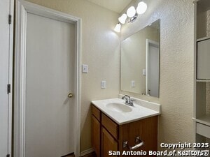 Building Photo - 10635 Shaenleaf