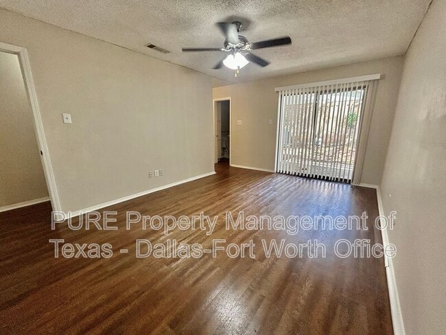 Building Photo - 4707 Burning Springs Dr