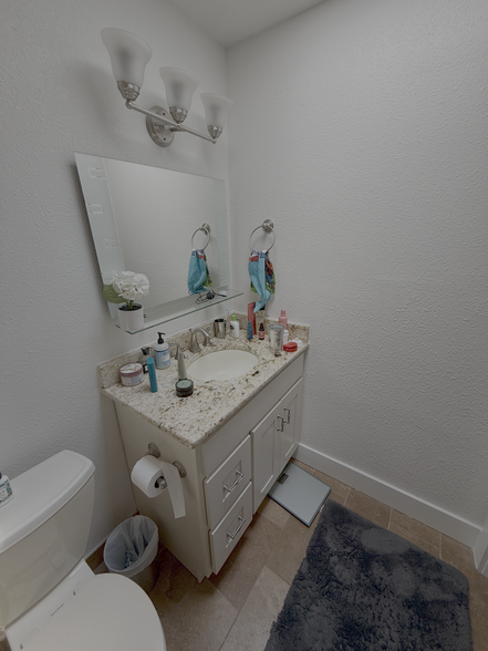 master bath - 4626 MacArthur Ln