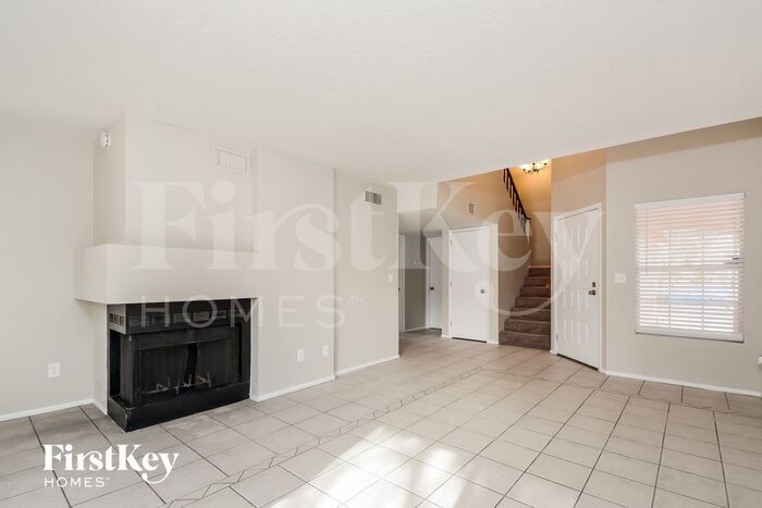 Building Photo - 9556 N Albatross Dr