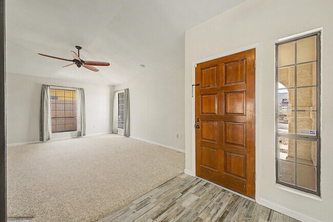 Building Photo - 4812 E Gary St