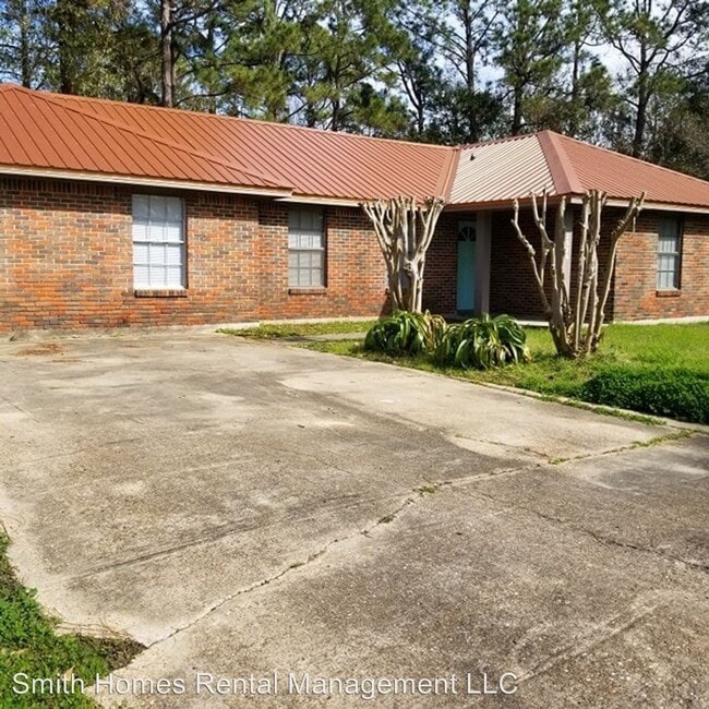 Building Photo - 2524 Calle De La Goya St