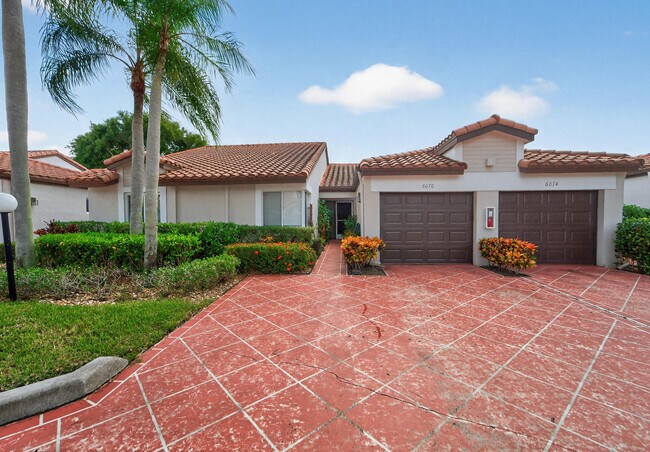 Building Photo - 6070 Sunny Manor Ct