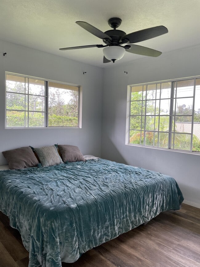 Building Photo - 15-1528-1528 3rd Ave.