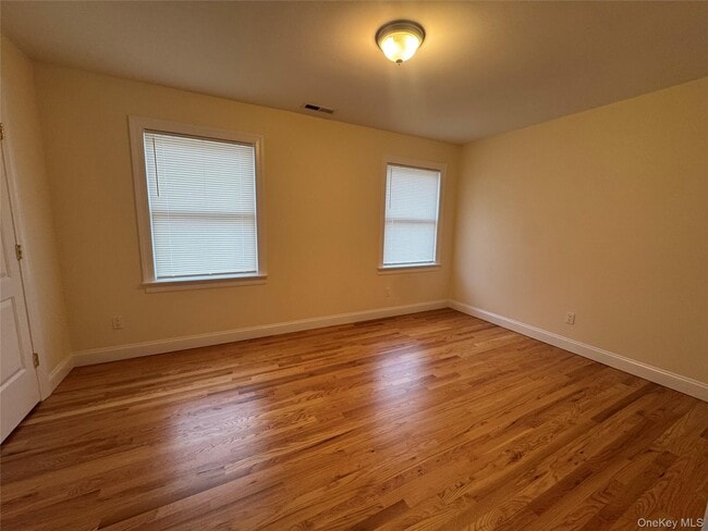 Building Photo - 45 Fisher Ave