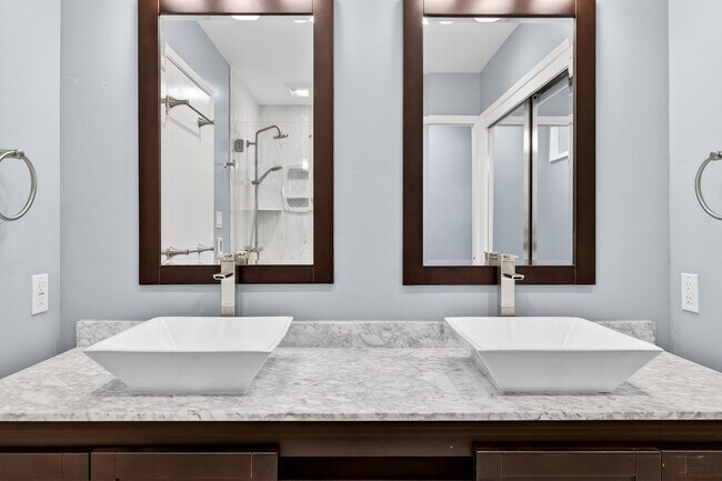 Building Photo - 2,003 Sq Ft Modern 4BR/2BA: Solar, EV Charging & Private Orchard!