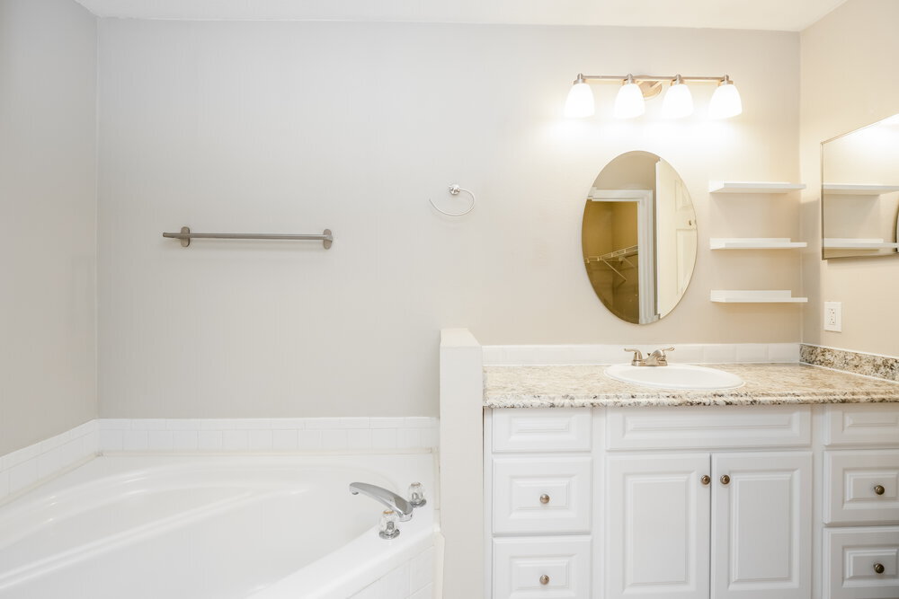 Building Photo - 4166 Shadow Creek Cir