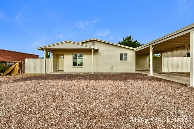 Building Photo - 4657 S Paseo Don Carlos