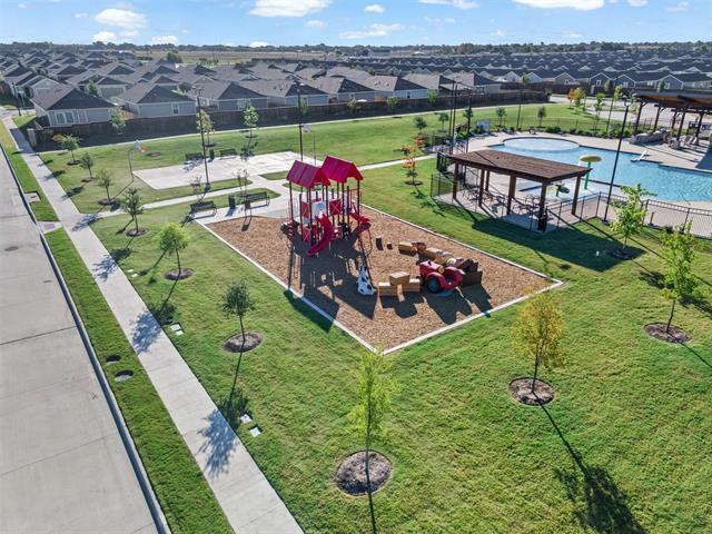 Building Photo - 6804 Bramblewood Dr