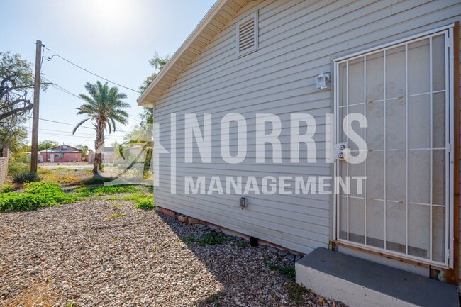 Building Photo - Duplex Unit in Casa Grande