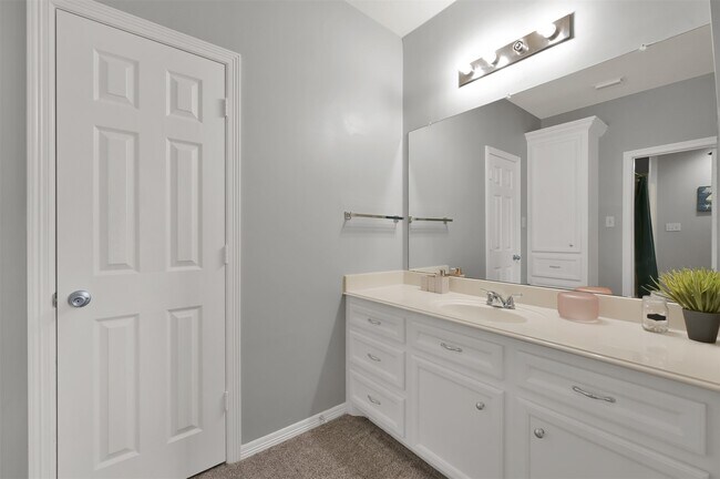 Building Photo - 9706 Chipstead Ct