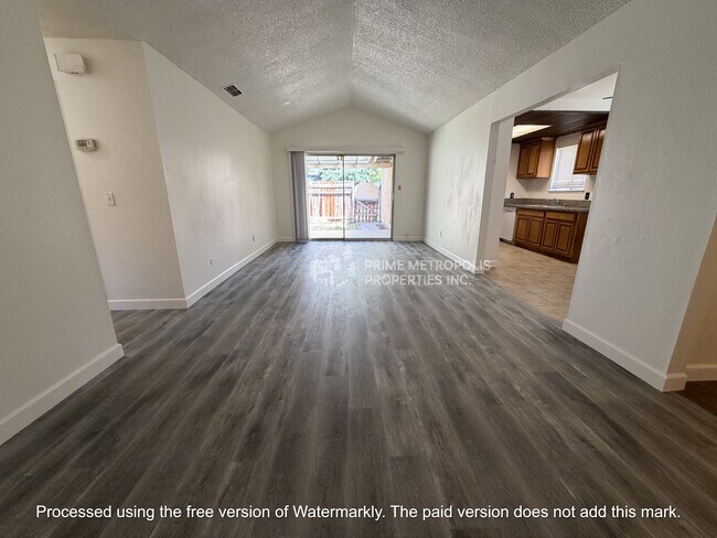 Building Photo - 5656 Odea Dr