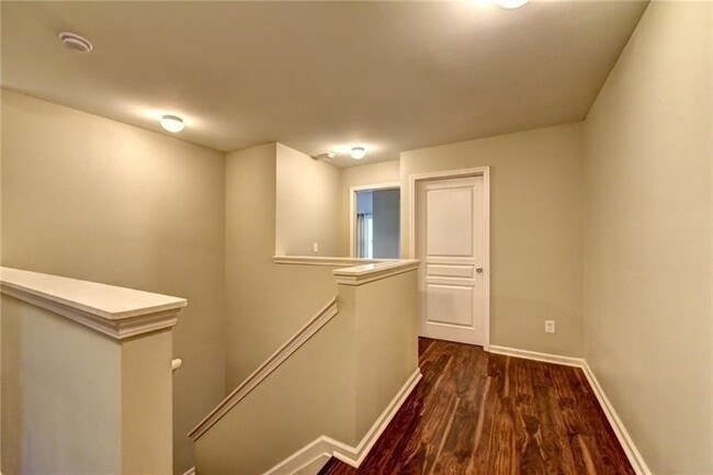 Building Photo - 6225 Apple Rose Dr