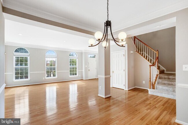Building Photo - 22616 Welborne Manor Square