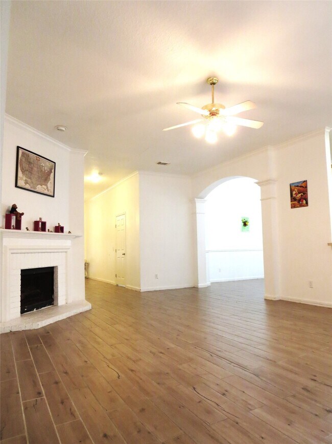 Building Photo - 13622 Anderson Woods Dr