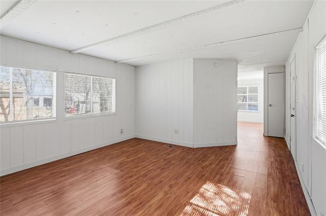 Building Photo - 1329 Fox Hollow Ct