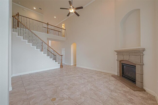Building Photo - 13910 Desert Trace Ct