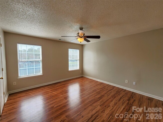 Building Photo - 3046 Talledaga Ln SW