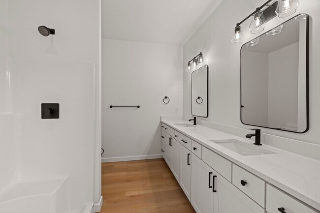 Building Photo - 854 Prospector Pl