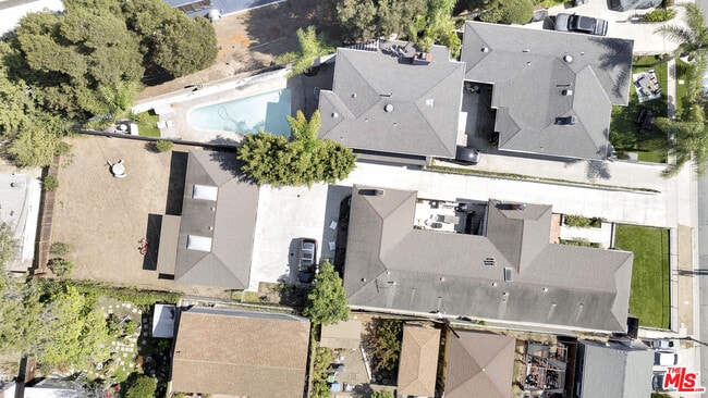 Building Photo - 4214 Ince Blvd