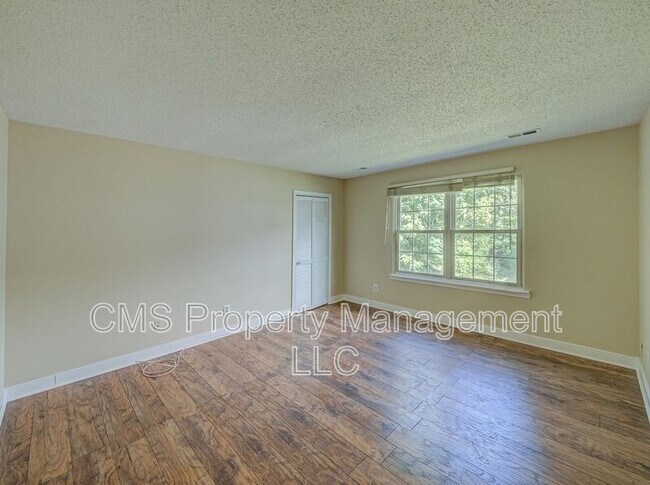 Building Photo - 19-7 Augusta Ct