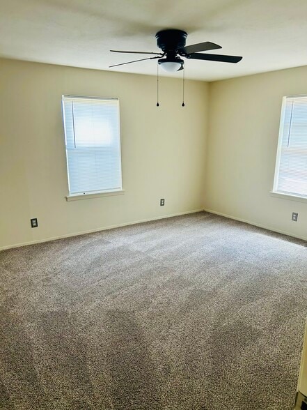 Bedroom 1 - 1218 Briarwood St