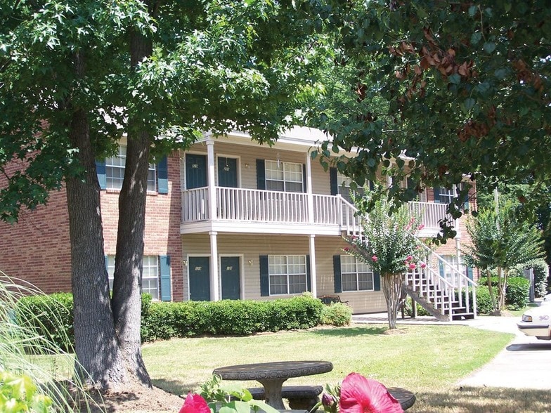 Parkwood 455 Crossgates Blvd Brandon MS 39042 Apartment Finder