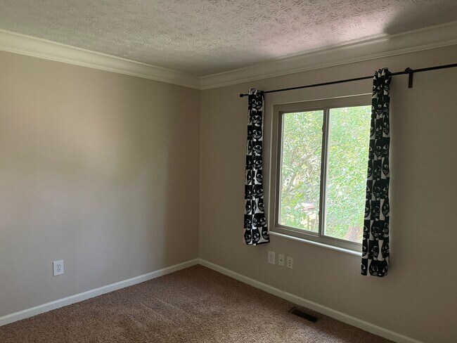 Building Photo - 2 Bedroom, 2.5 Bathroom Half Double in Dublin, OH