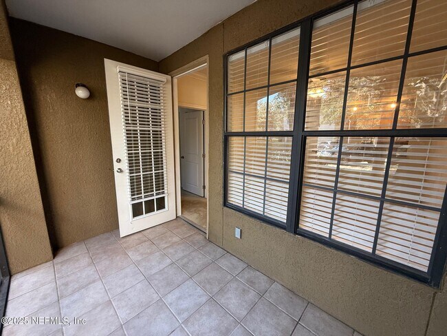 Building Photo - 12700 Bartram Park Blvd