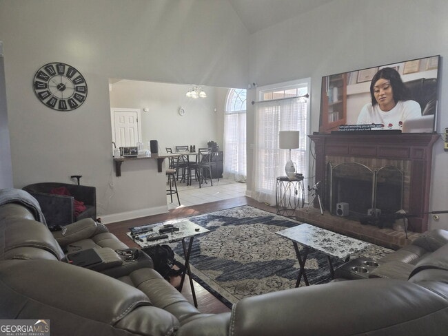 Building Photo - 2895 Battlecrest Dr