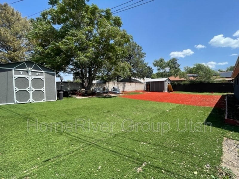 Building Photo - 8580 S 220 E