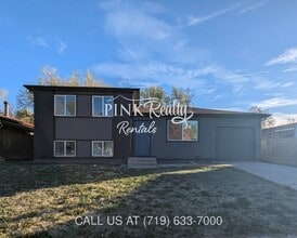 Building Photo - 4026 Shelley Ave