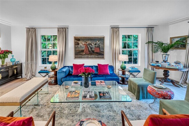 Building Photo - 607 Melaleuca Ln