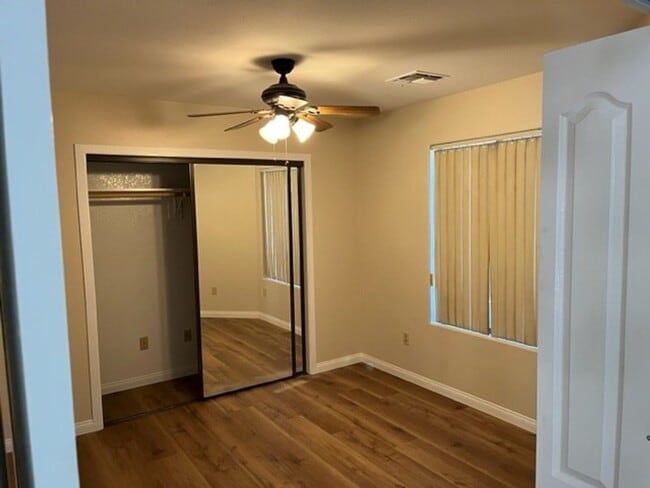 Building Photo - 8113 Wimbley Way