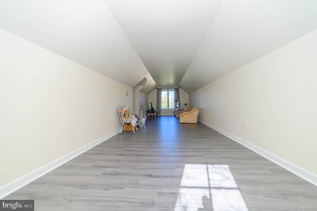 Building Photo - 4708 Randolph Ct