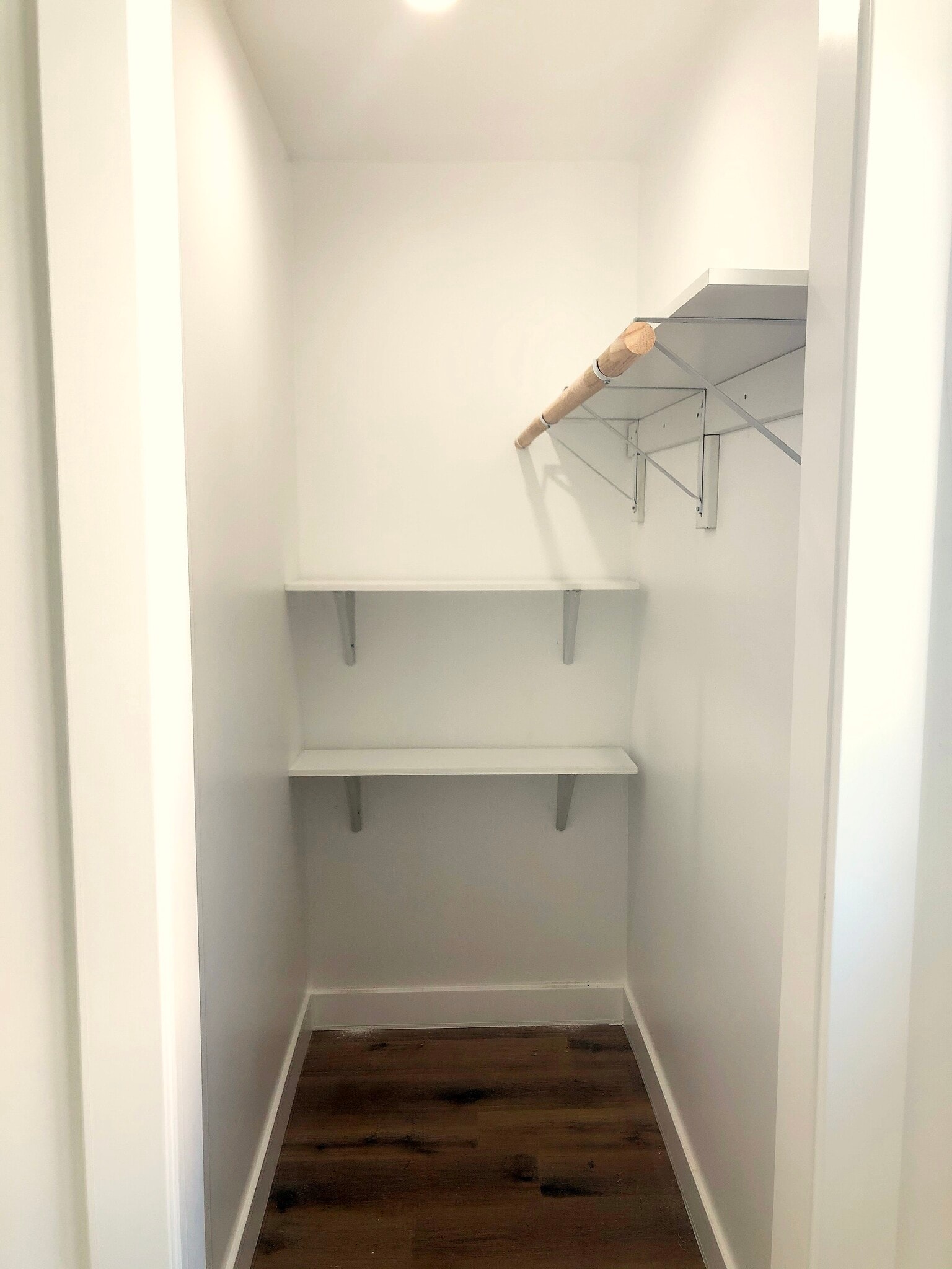 Building Photo - 3321 1/2 Alice St