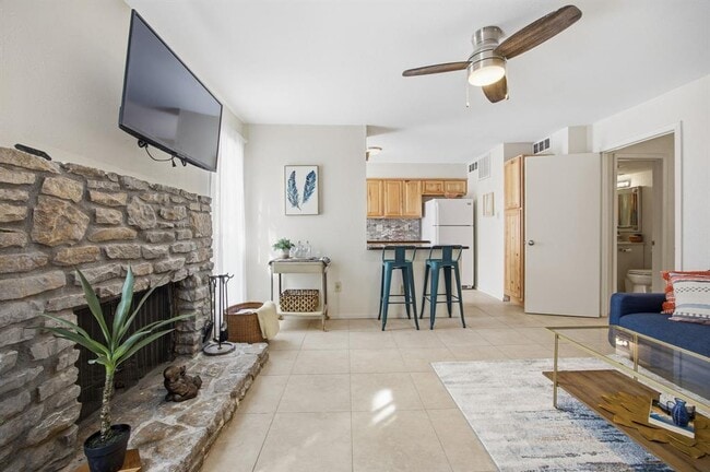 Building Photo - 104 W 35th St