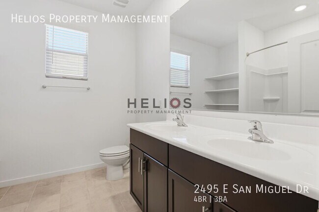 Building Photo - 2495 E San Miguel Dr