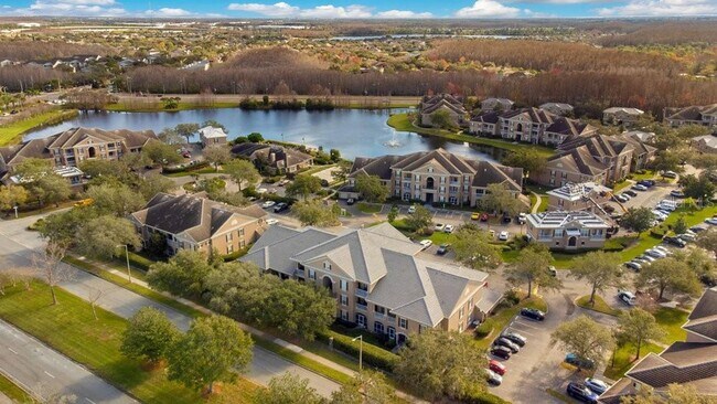 Building Photo - Beautiful WATER VIEW 3 bedroom, 2 bathroom...