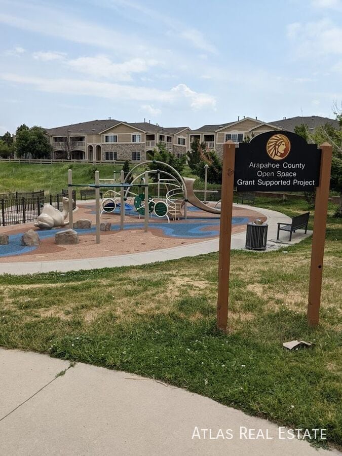 Building Photo - 13917 E Oxford Pl