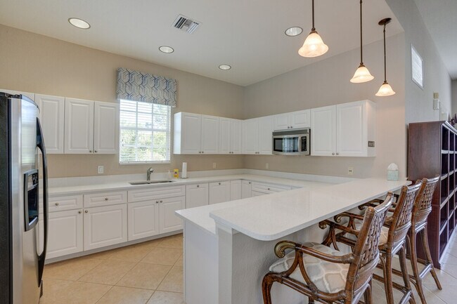 Building Photo - 5557 Whispering Willow Way