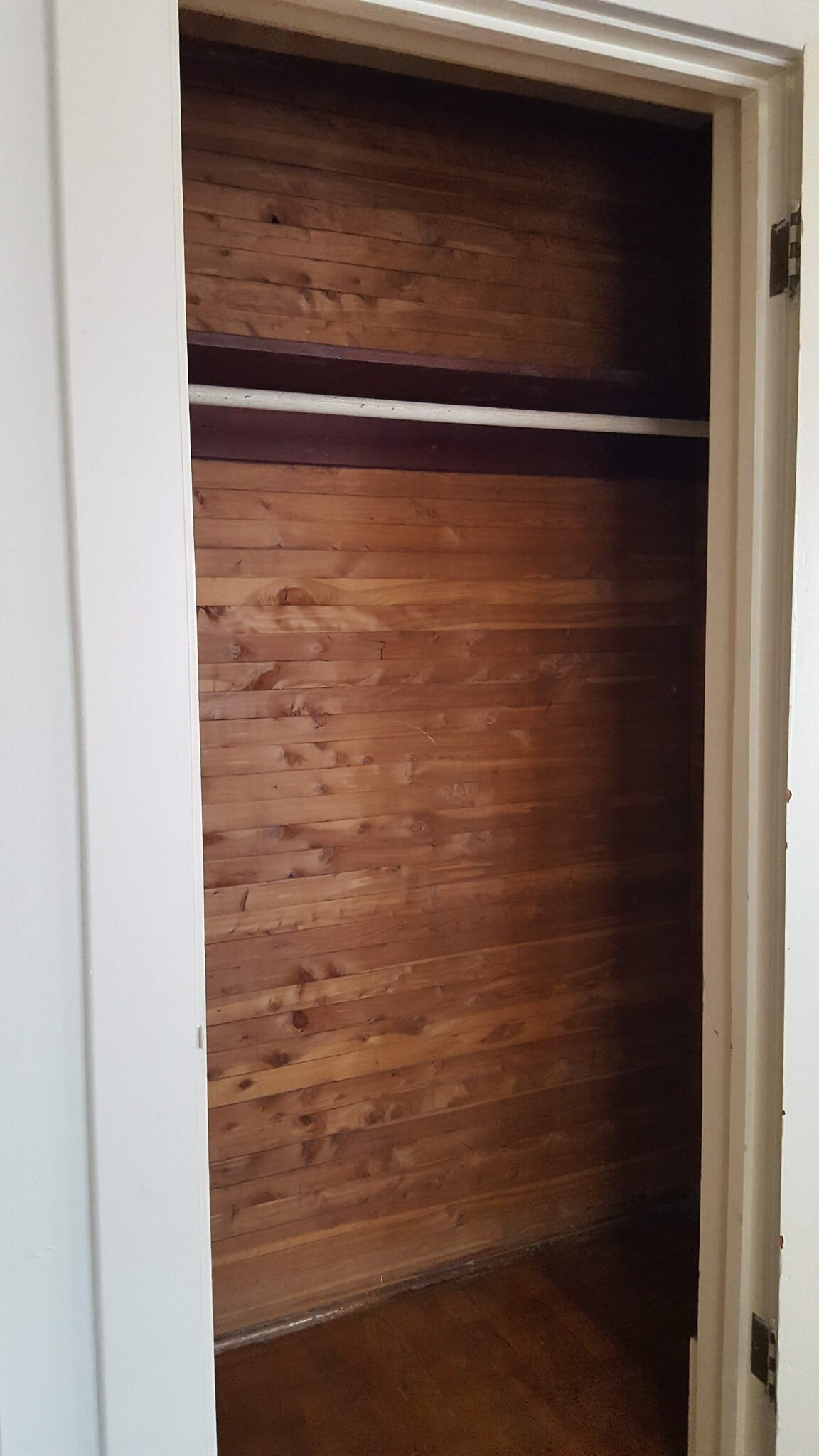 Cedar in closet! - 1010 Fruit Ave NW